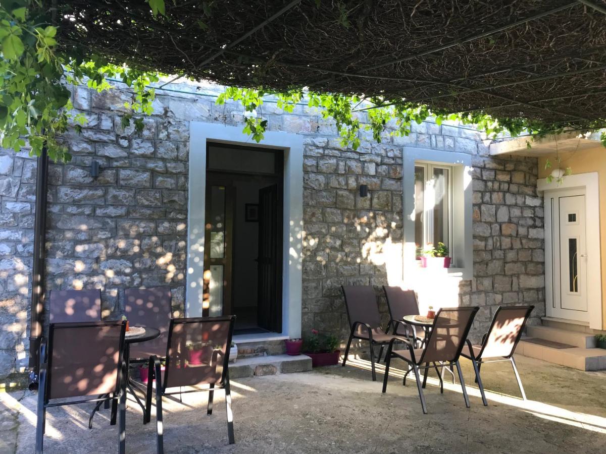 Etno Village Mihailovic III Kuti Exterior foto